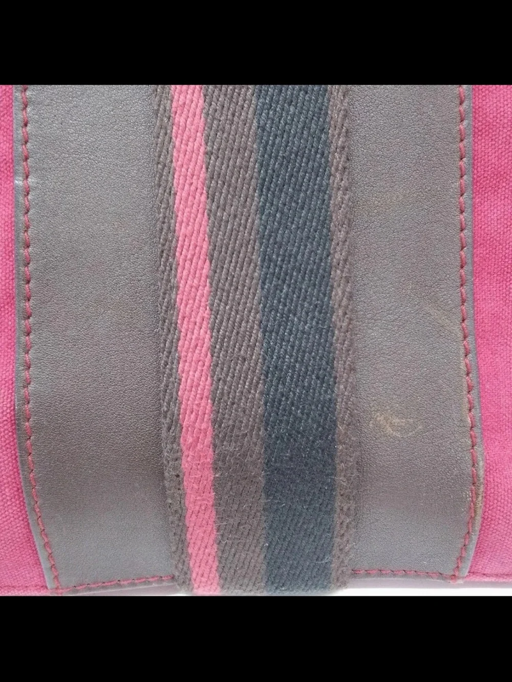 Hermes spacious messenger